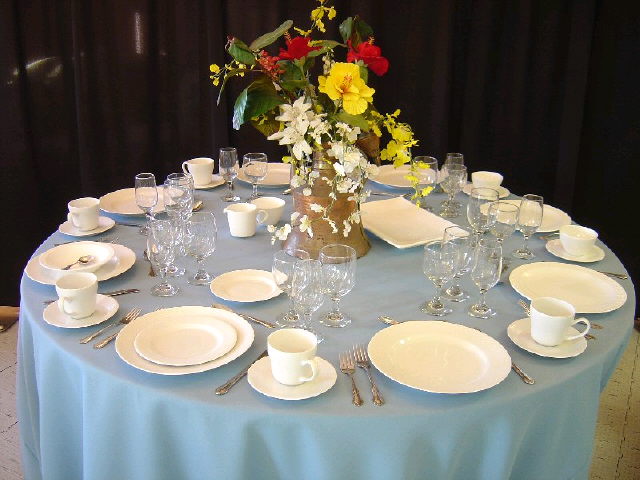 Rental store for TABLE, 5  RD   SEATS 8  60 INCH in Kingsport TN