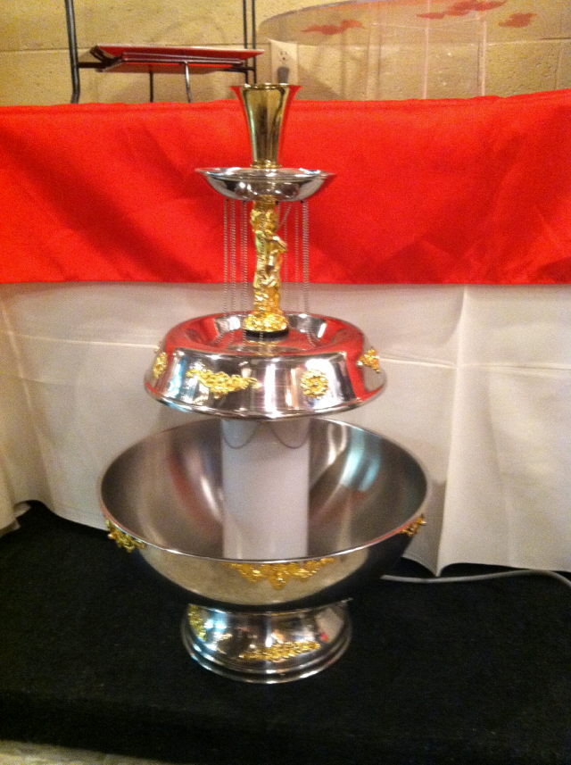 Rental store for FOUNTAIN, 5 GAL   GOLD TRIM   PUNCH in Kingsport TN