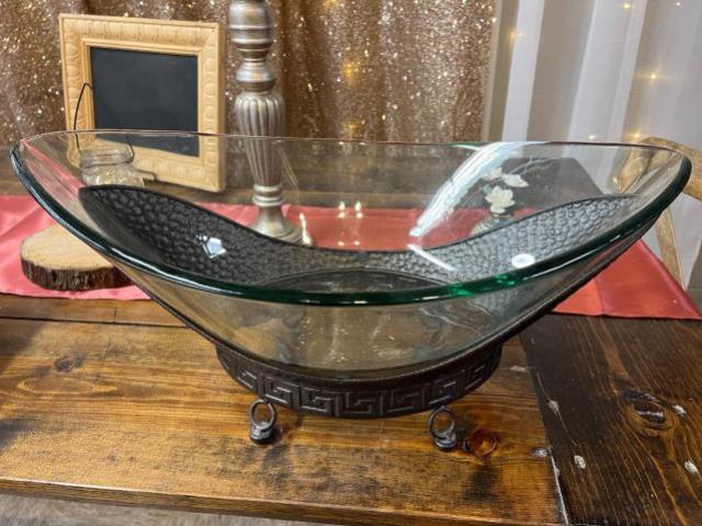 Rental store for BOWL  SERVING  OVAL BRONZE BOTTOM in Kingsport TN