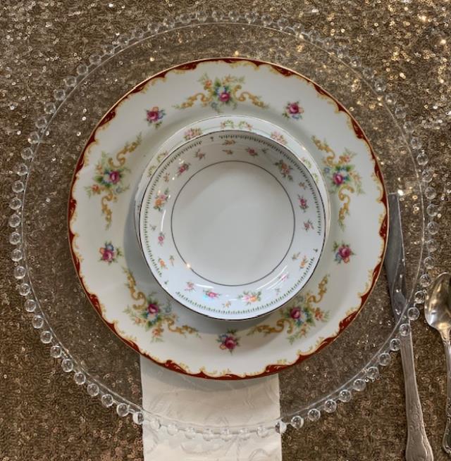 Rental store for CHARGER,  GLASS  CLEAR BEADED in Kingsport TN